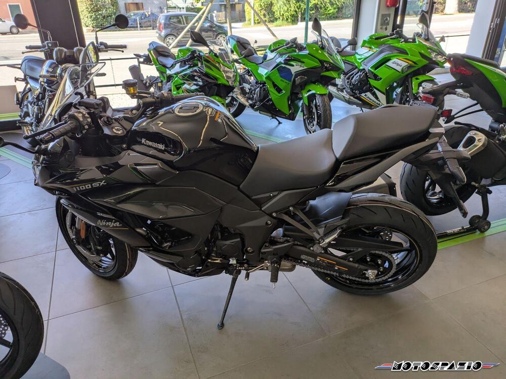 Kawasaki Ninja 1100 SX (2025 - 26) (2)