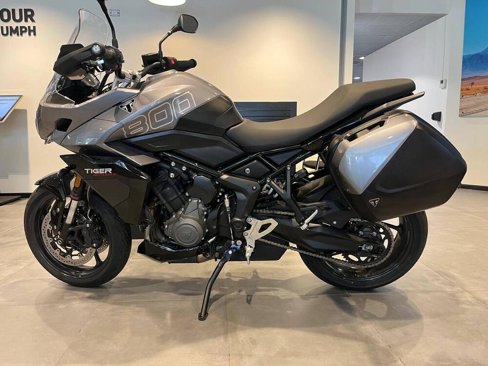 Triumph Tiger 850 Sport (2021 - 25) (2)