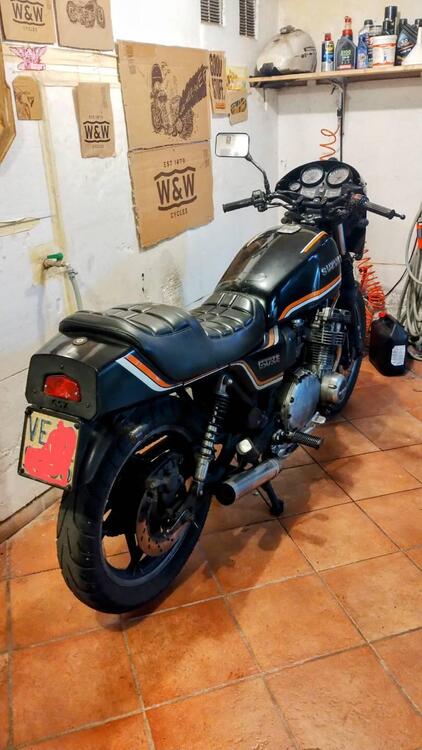 Suzuki GSX750E (2)