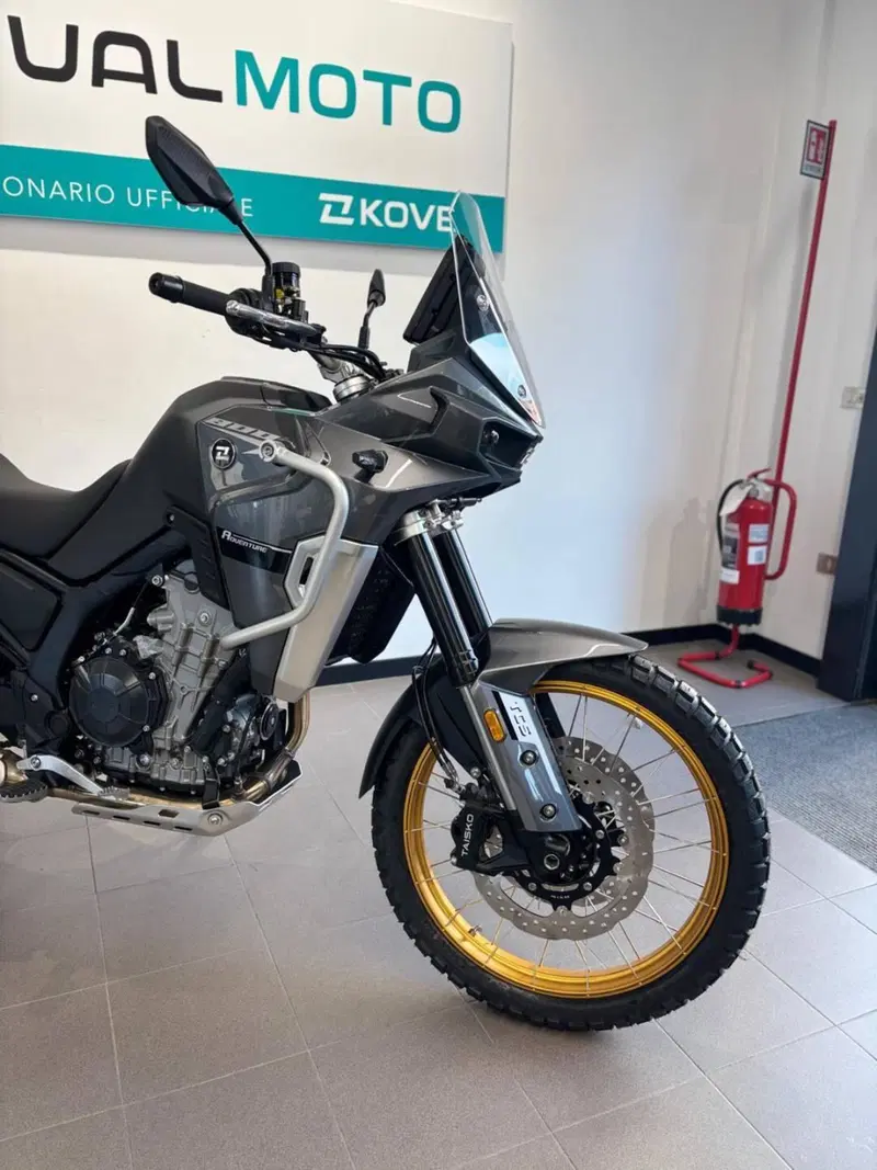 Kove 800X Pro (2024 - 25) (3)