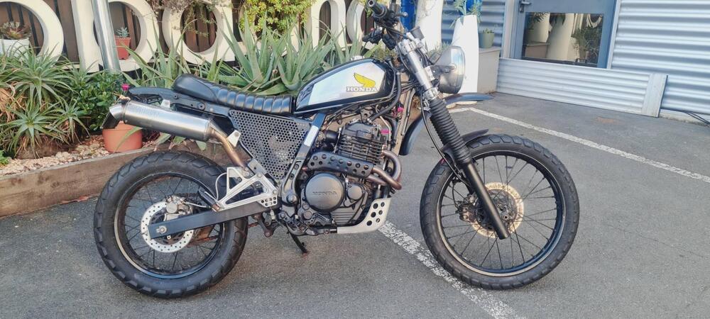 Honda Nx 650 Dominetor (4)