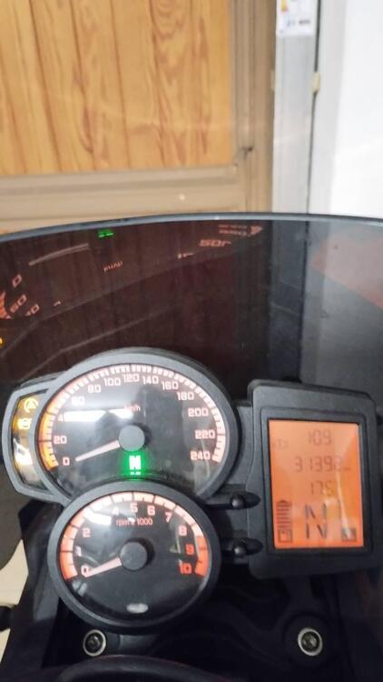 Bmw F 800 R (2015 - 16) (2)