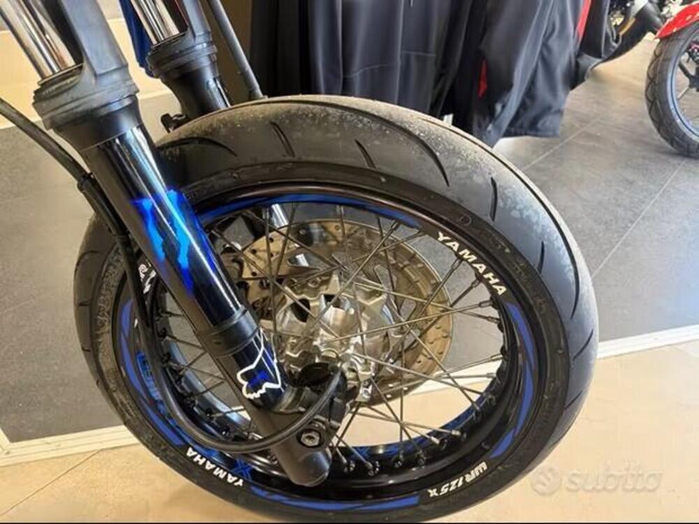 Yamaha WR 125 R (2009 - 12) (2)