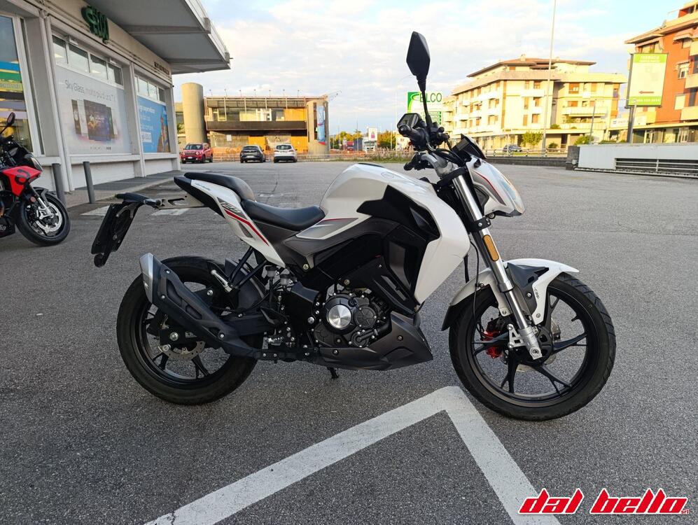 Keeway Motor RKF 125 (2020) (3)