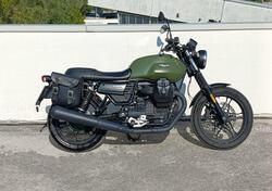 Moto Guzzi V7 III Stone (2017 - 20) usata
