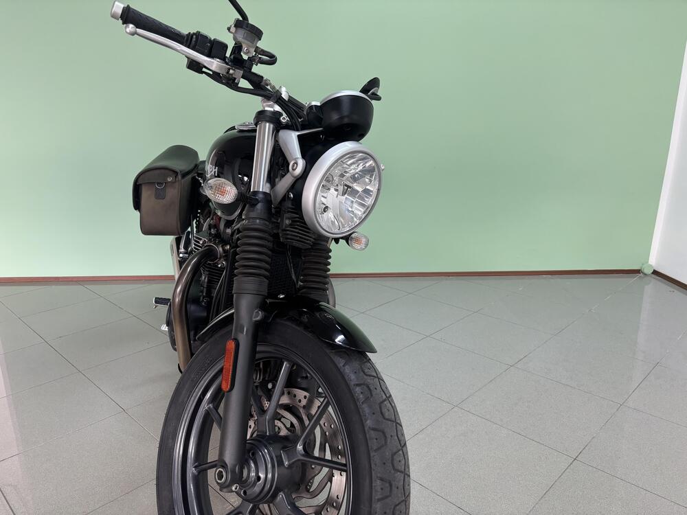 Triumph Street Twin 900 (2016) (5)