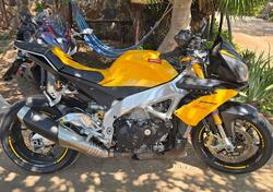 Aprilia Tuono V4 R (2011 - 15) usata