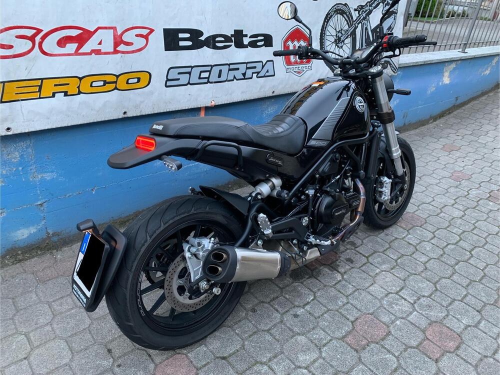Benelli Leoncino 500 (2021 - 25) (3)