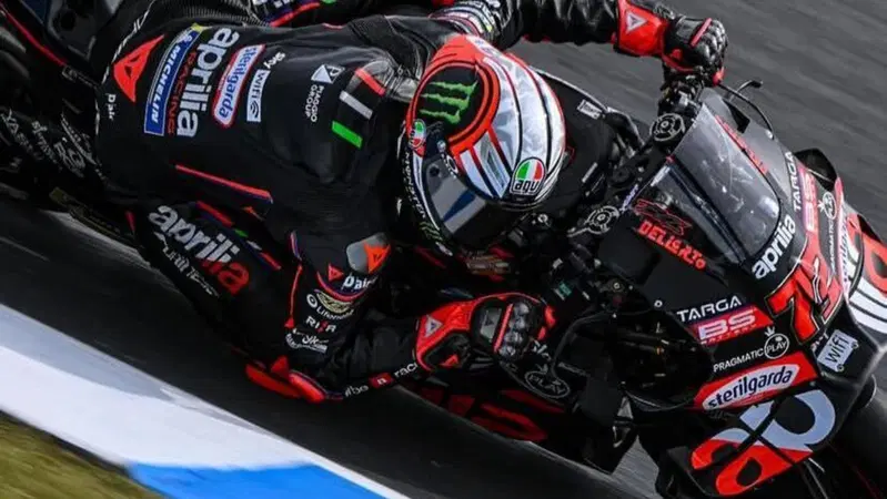 MotoGP 2025. GP dell'Australia. Marco Bezzecchi, tra la velocit&agrave; e il dolore: "La penalit&agrave; va accettata: &egrave; giusta. Ho male alla schiena, assumer&ograve; antidolorifici"