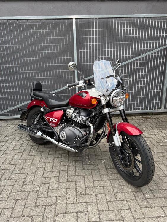 Royal Enfield Super Meteor 650 (2023 - 25) (2)