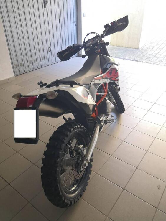 KTM 690 Enduro R (2012 - 17) (3)