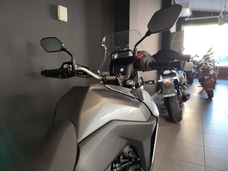 Suzuki V-Strom 800SE (2025 - 26) (6)