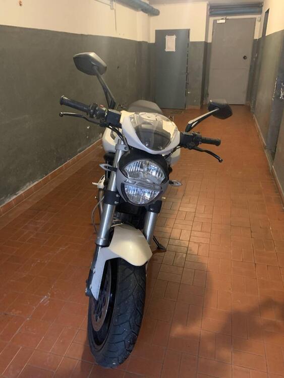 Ducati Monster 696 (2008 - 13) (5)