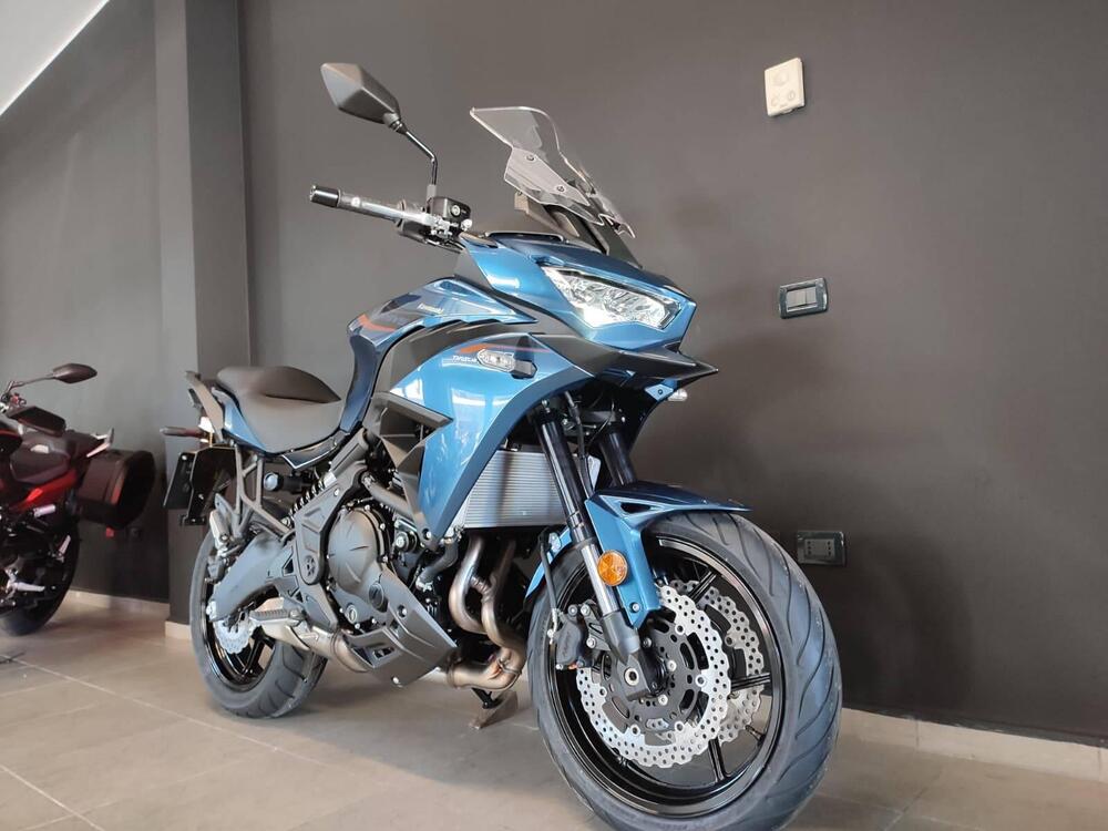 Kawasaki Versys 650 (2025 - 26) (4)