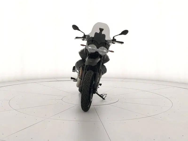 Moto Guzzi V85 Strada (2024 - 26) (5)