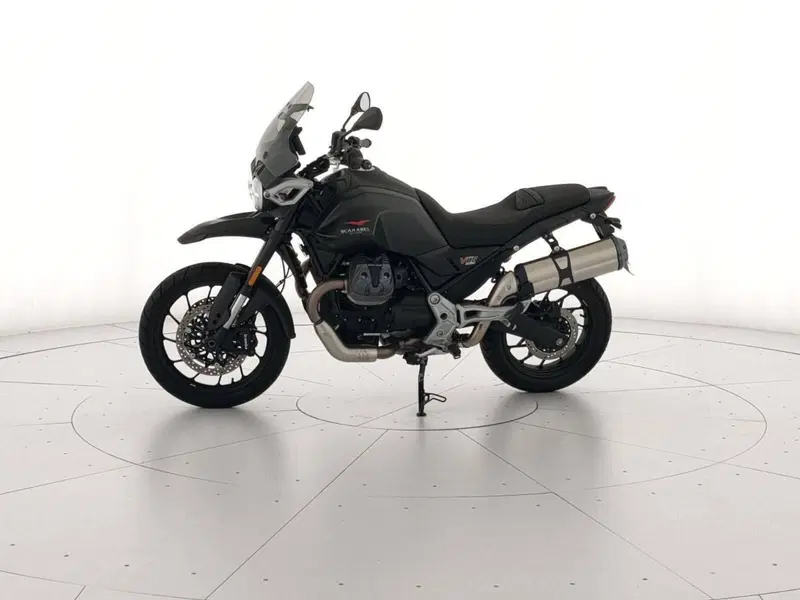 Moto Guzzi V85 Strada (2024 - 26) (3)