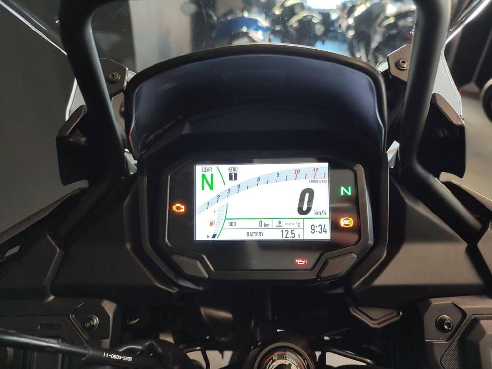 Kawasaki Versys 650 (2025 - 26) (5)