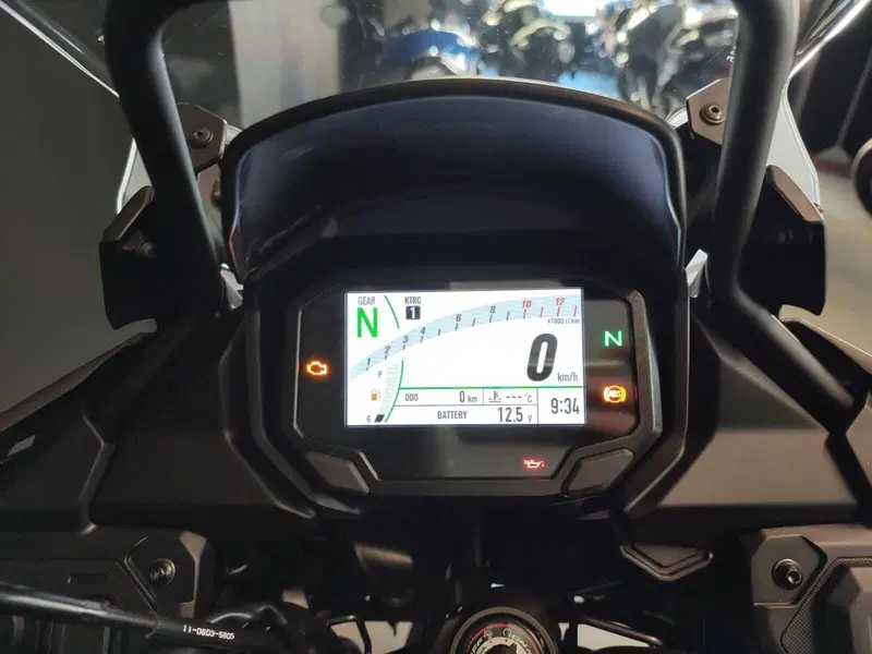 Kawasaki Versys 650 (2025 - 26) (5)