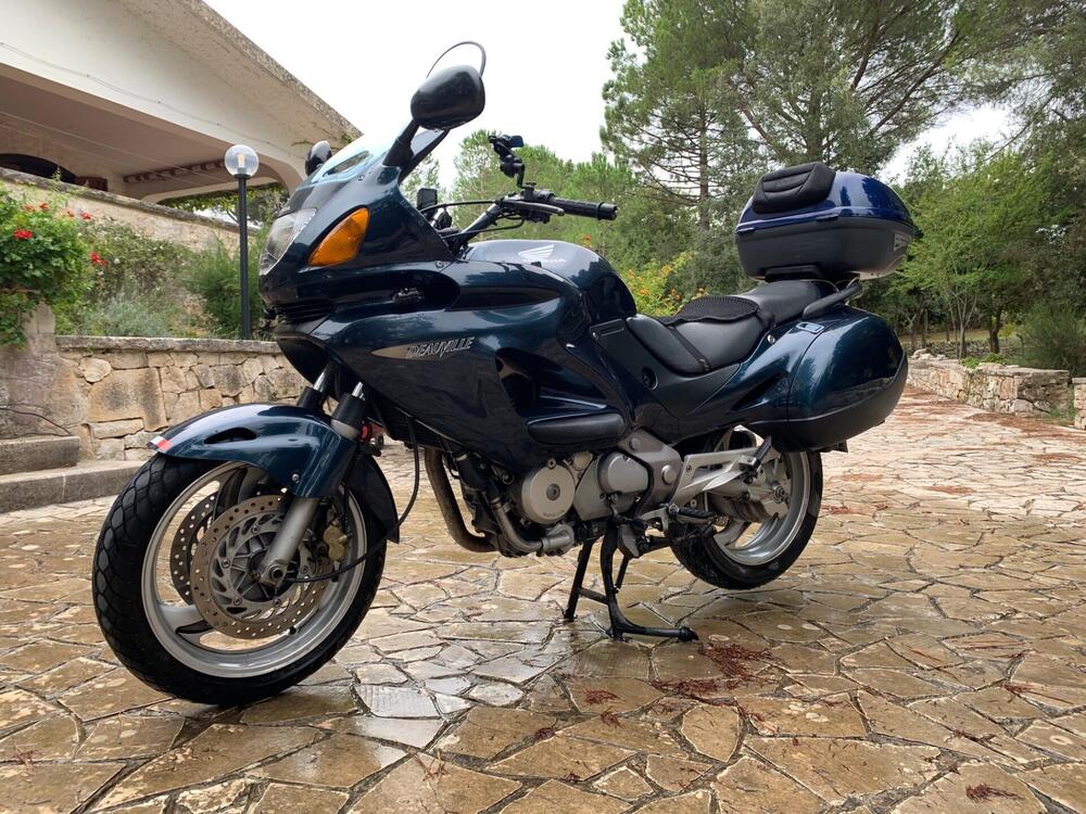 Honda Deauville 650 (1998 - 01)