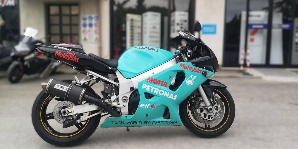 Suzuki GSX R 600 (2001 - 03) (2)