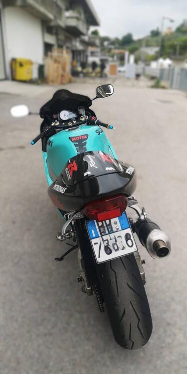 Suzuki GSX R 600 (2001 - 03) (5)
