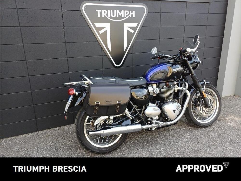 Triumph Bonneville T120 Stealth Edition (2024) (3)