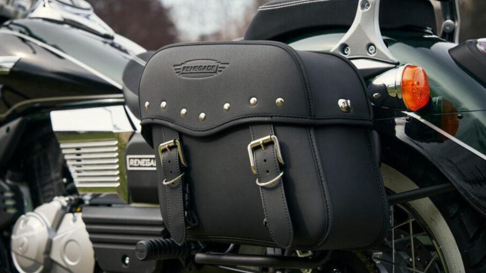 Um Italia Renegade Classic 300 (2025) (3)