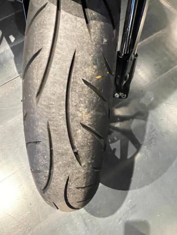 CFMOTO 300NK (2021 - 25) (2)