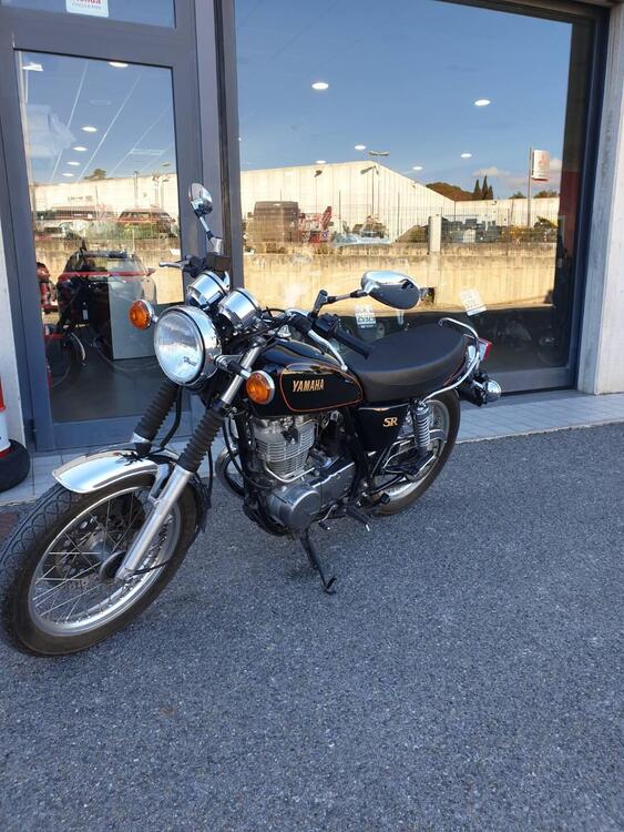 Yamaha SR 400 (2013 - 17) (2)