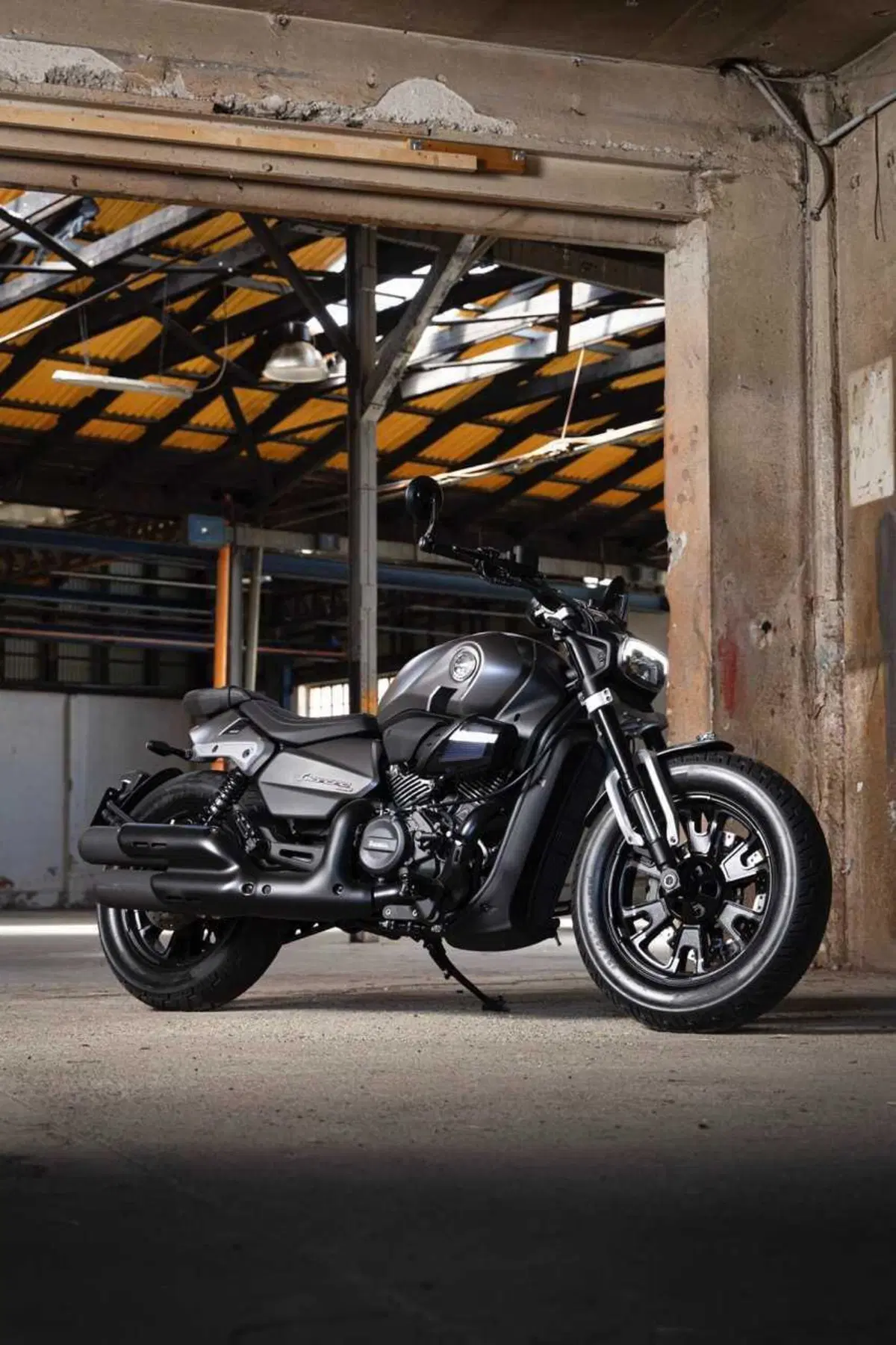 Benelli Leoncino Bobber 400: la cruiser anticipa EICMA ed arriva su strada (41)