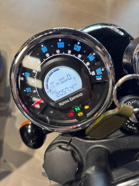 Royal Enfield Meteor 350 Stellar (2021 - 25) (5)