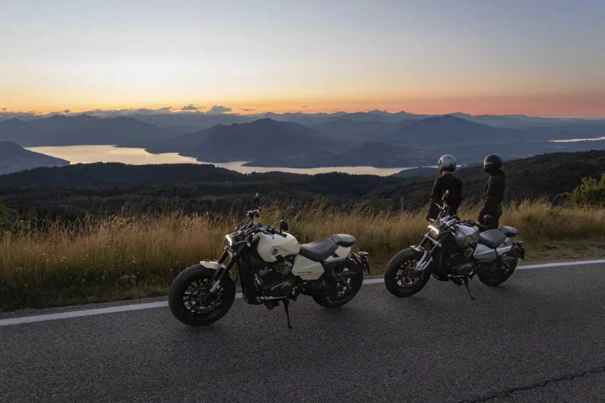 Benelli Leoncino Bobber 400: la cruiser anticipa EICMA ed arriva su strada (68)