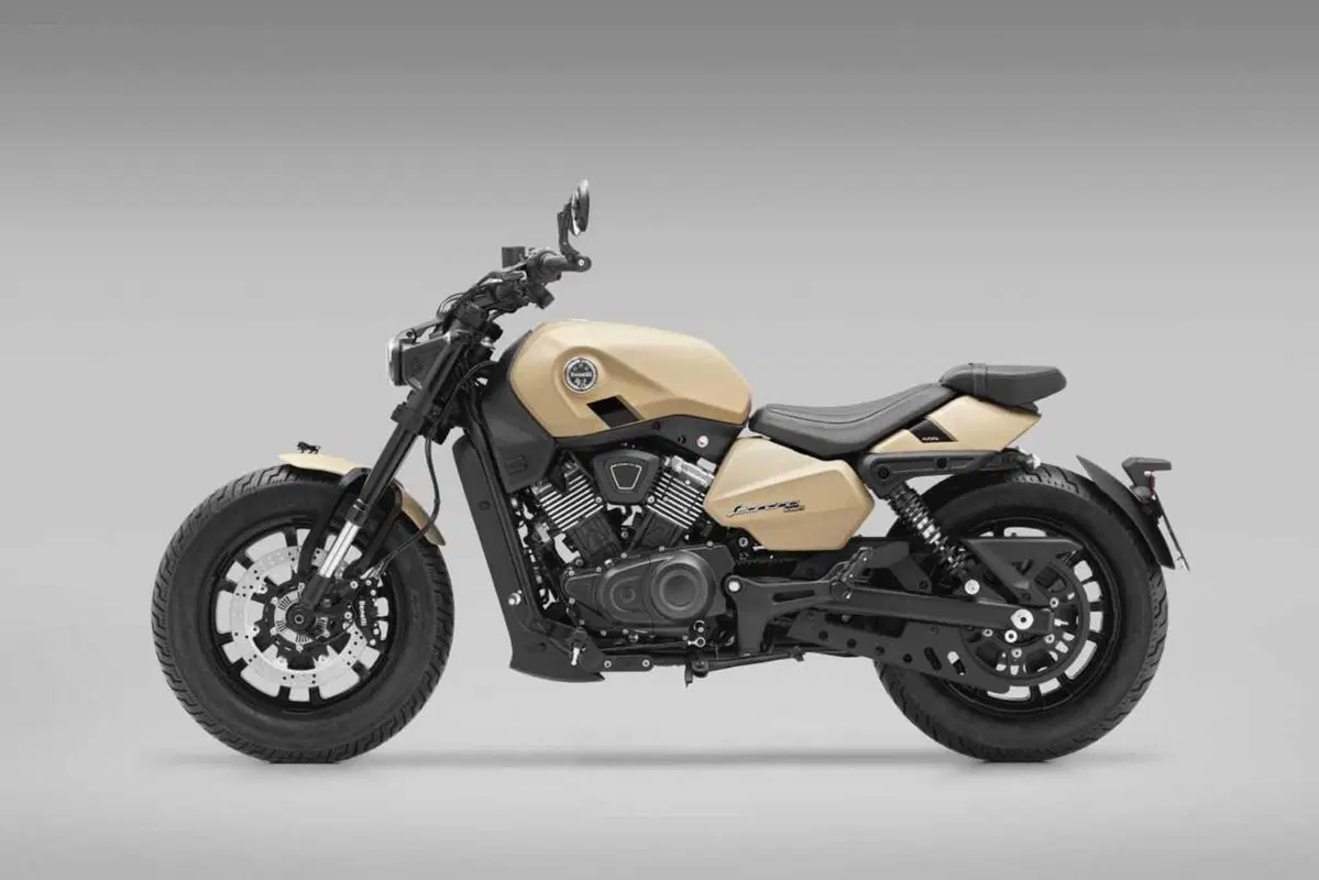 Benelli Leoncino Bobber 400: la cruiser anticipa EICMA ed arriva su strada (81)