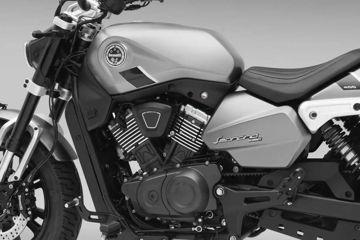 Benelli Leoncino Bobber 400: la cruiser anticipa EICMA ed arriva su strada (91)