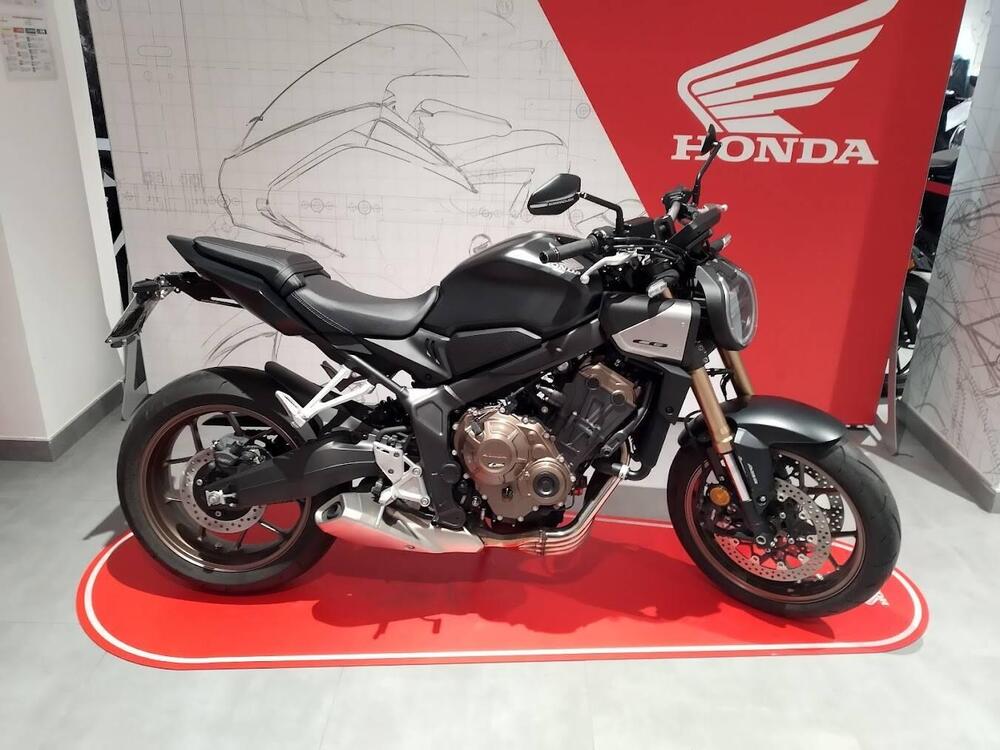 Honda CB 650 R (2024 - 25)