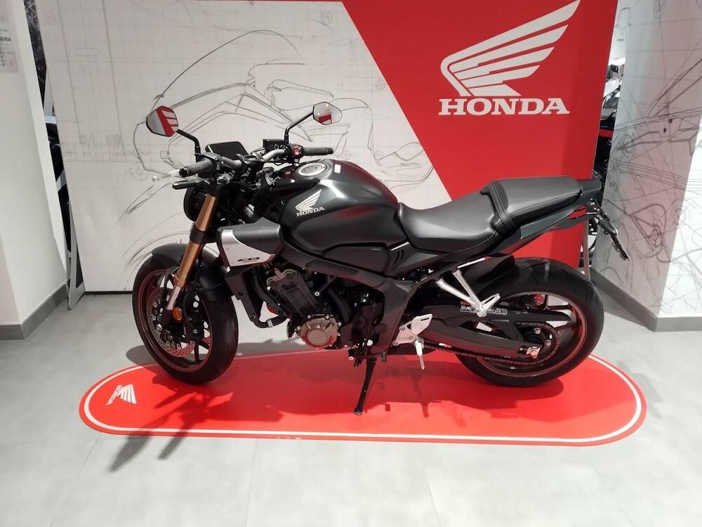 Honda CB 650 R (2024 - 25) (2)