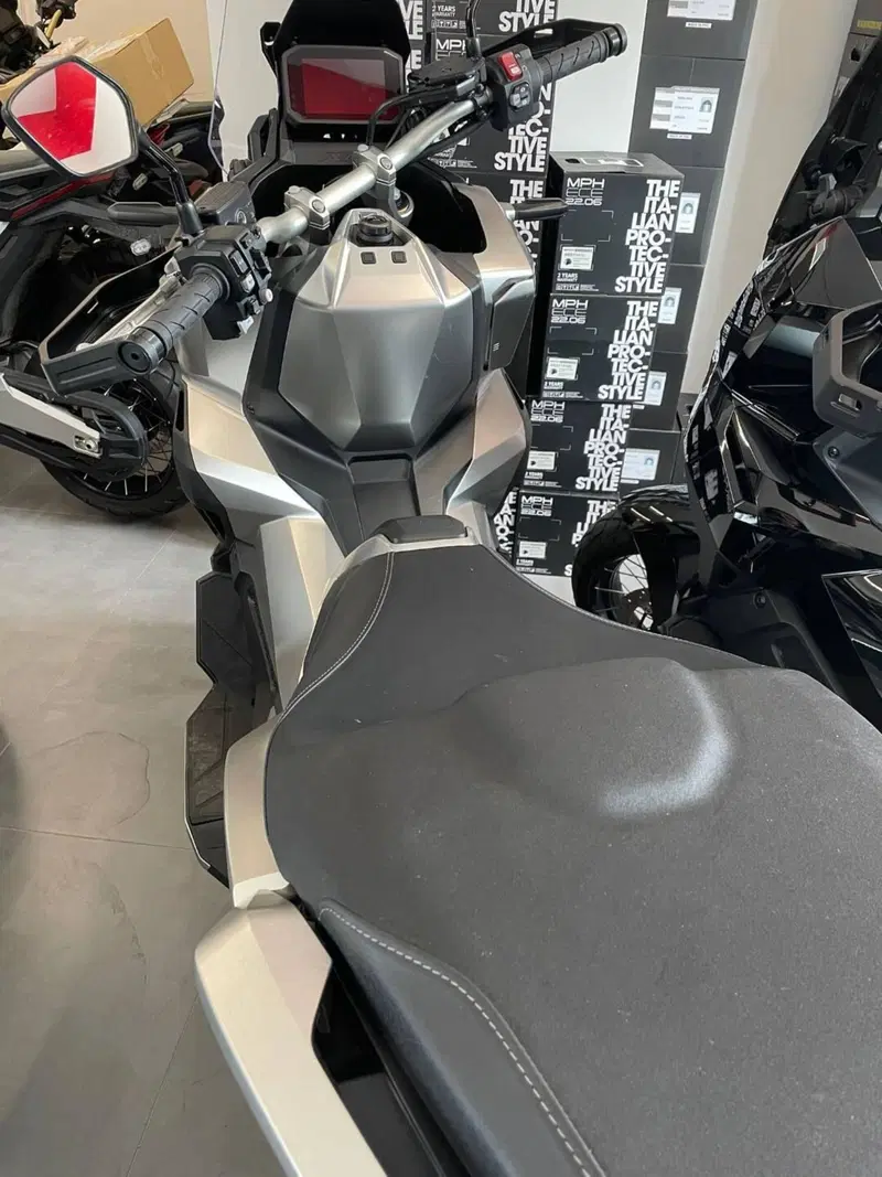 Honda X-ADV 750 DCT (2021 - 24) (7)