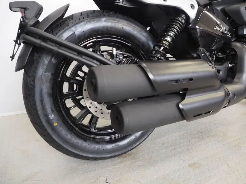 Benelli Leoncino 400 Bobber (2026) (3)