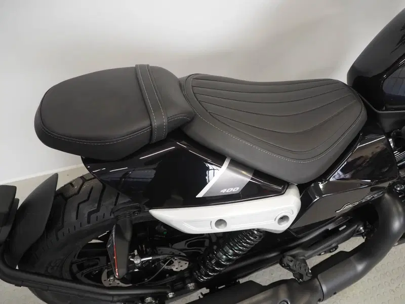 Benelli Leoncino 400 Bobber (2026) (4)