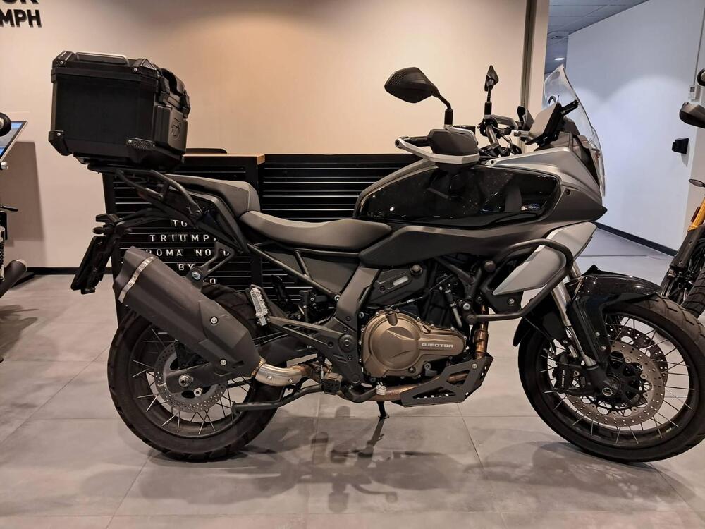 QJ Motor SRT 600 SX (2024 - 25)