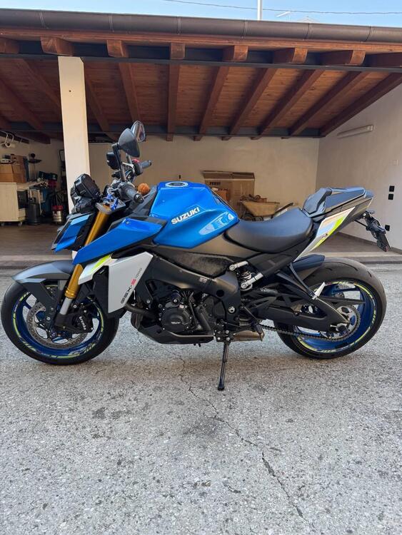 Suzuki GSX-S1000 (2021 - 25) (4)