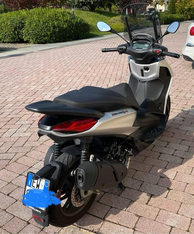 Piaggio Beverly 300 S (2021) (5)