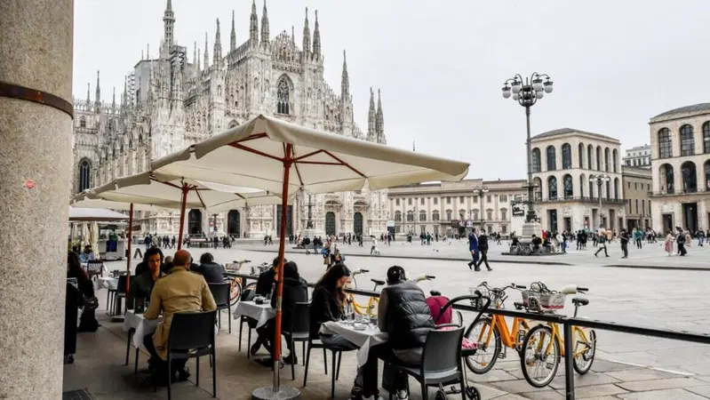 Milano: le moto (forse) potranno accedere alle corsie preferenziali della Cerchia dei Navigli