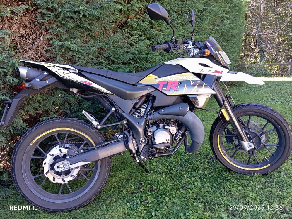 KSR Moto TR 50 SM 2T (2019 - 20) (2)