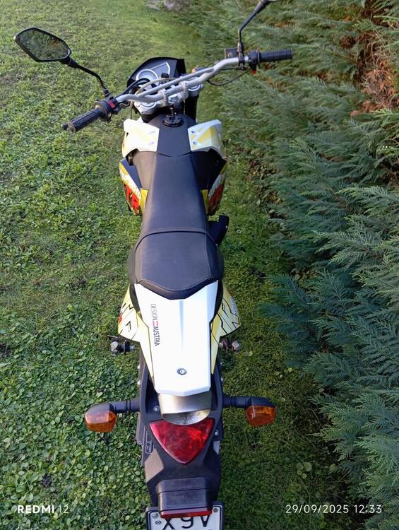 KSR Moto TR 50 SM 2T (2019 - 20) (4)