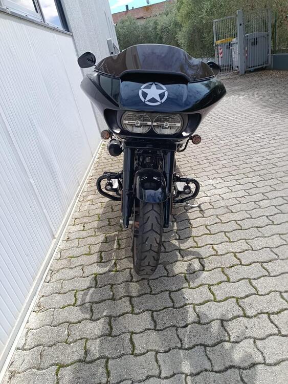 Harley-Davidson Road Glide ST (2022 - 23) (4)