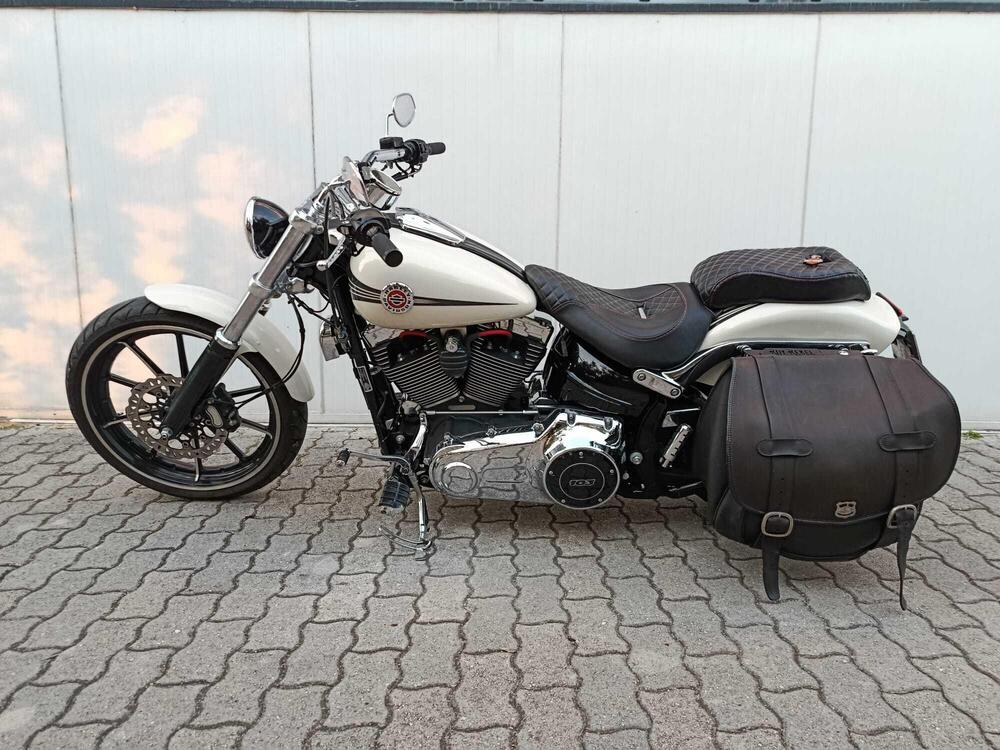 Harley-Davidson 1690 Breakout (2013 - 17) - FXSB (3)