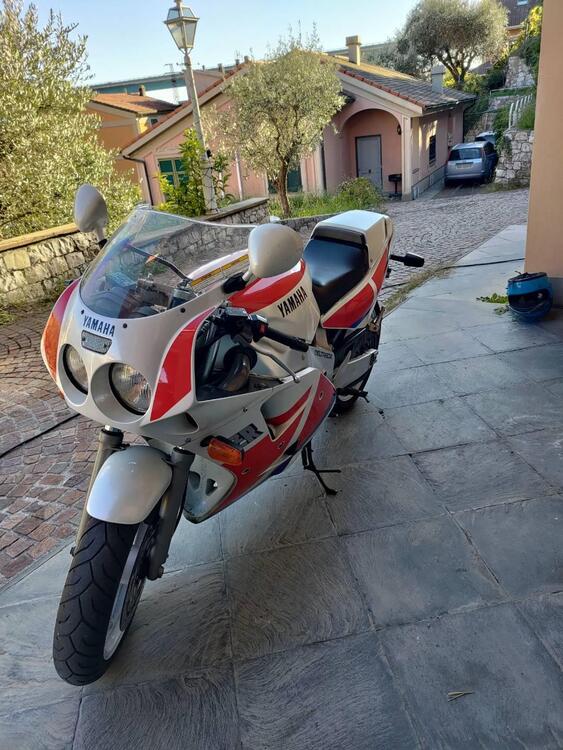 Yamaha FZR 1000 Exup (1989 - 90) (3)