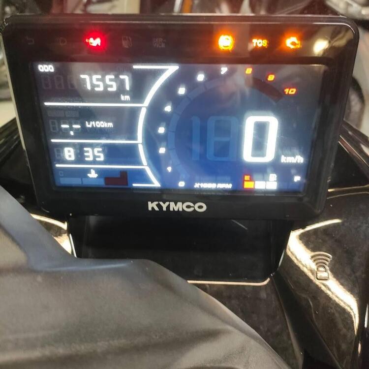 Kymco Downtown 350i TCS (2021 - 25) (4)