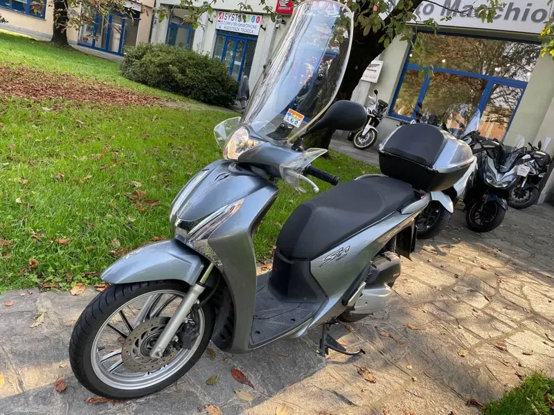 Honda SH 150i ABS (2013 - 16) (2)